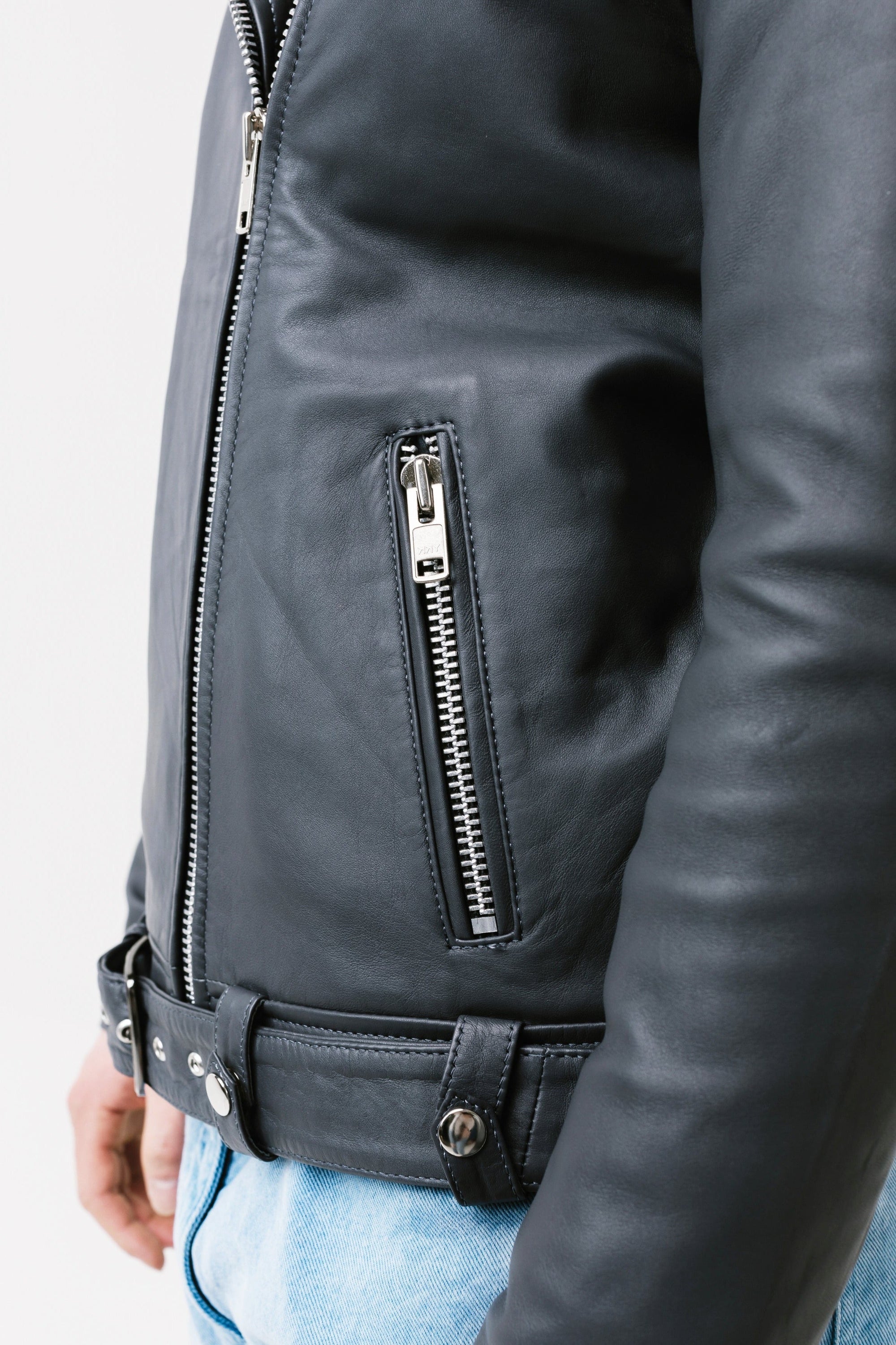 On Hand Non Water-Repellent Biker Leather Jacket | Ares