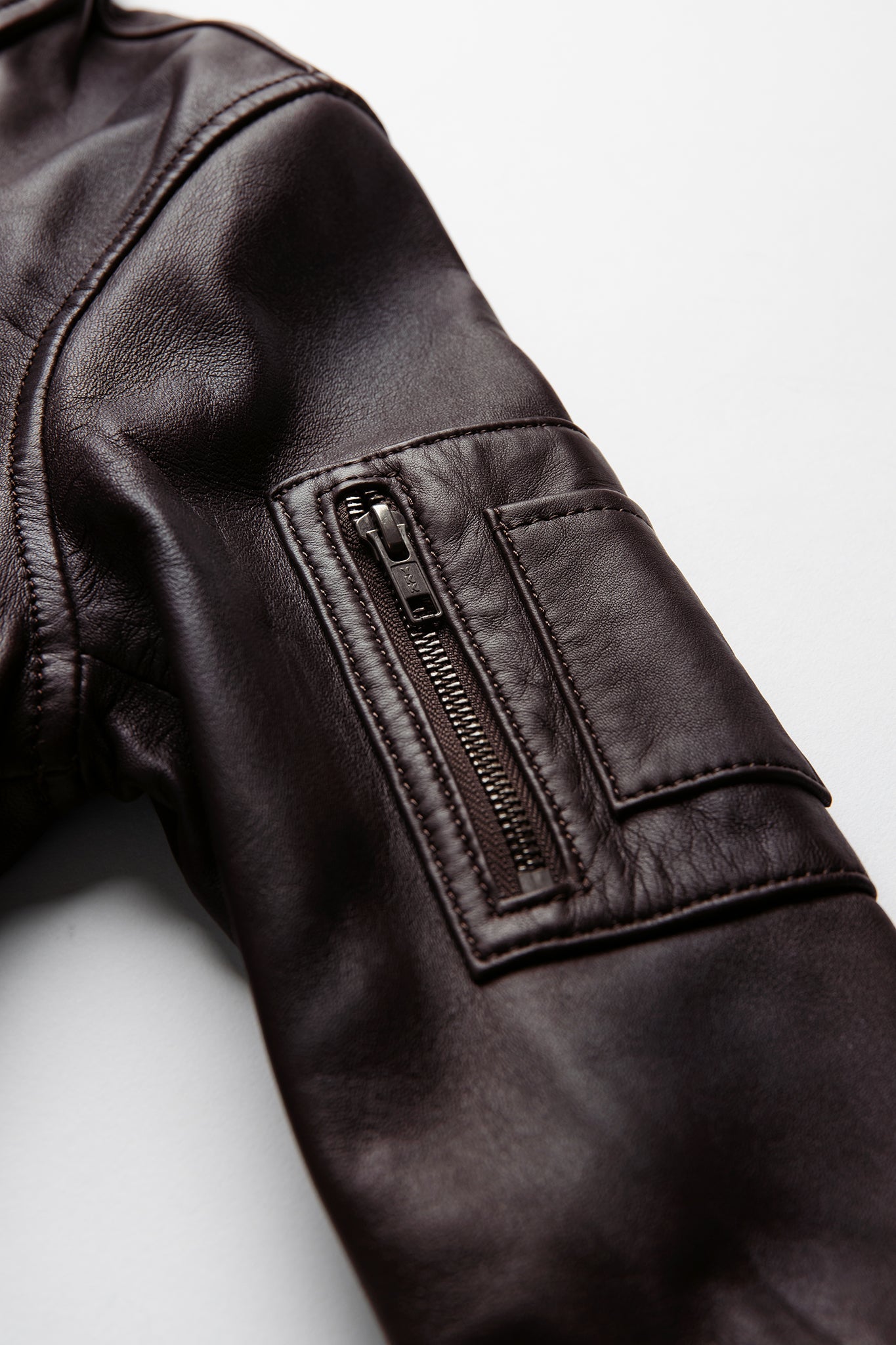 Non Water-Repellent Aviator Leather Jacket | Icarus